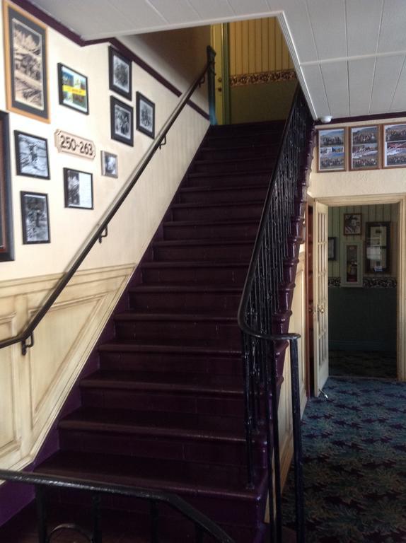 Historic Dow Hotel Lone Pine Luaran gambar