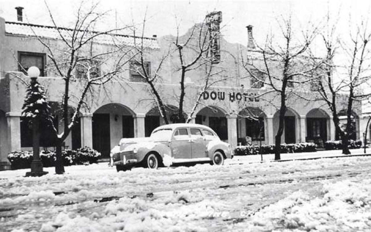 Historic Dow Hotel Lone Pine Luaran gambar